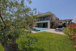 Photo #4 of Villa SCALA Pomer-SEA VIEW in Medulin, Croatia