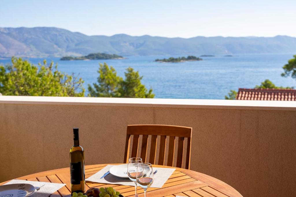 Photo #1 of House FIDULIC - Penthouse THE VIEW in Lumbarda, Croatia
