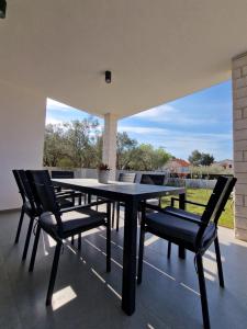 Photo #4 of Villa Adria near Šibenik, 90 meters from the sea in Šibenik, Croatia