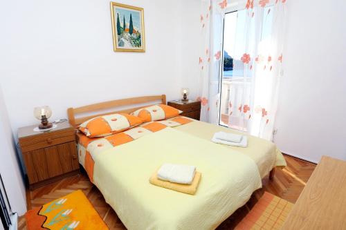 Photo #2 of Apartments by the sea Trstenik, Peljesac - 4570 in Trstenik, Croatia