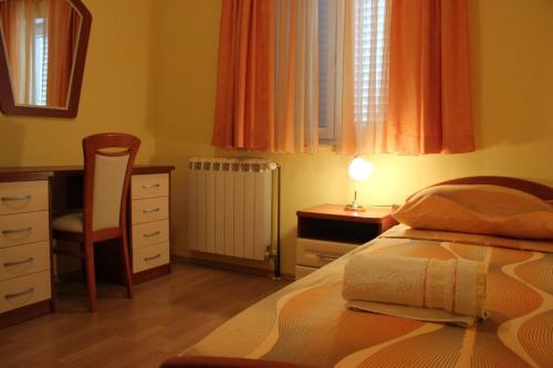Photo #2 of Apartments Lucija in Seget Vranjica, Croatia