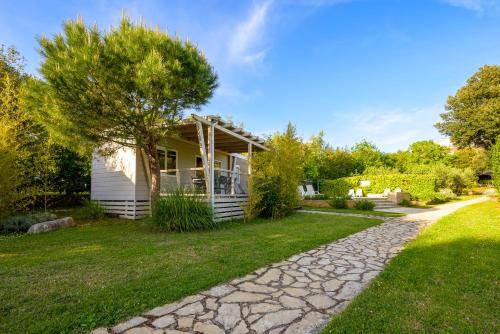 Photo #2 of Mobile Homes Peškera in Banjole, Croatia