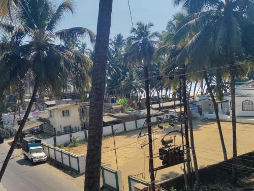 Photo #3 of Ocean front in Murud, India