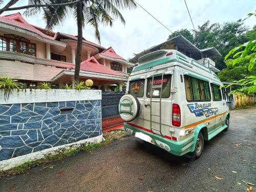 Photo #3 of La Casa Trivandrum 4 BHK AC Luxury Villa at City Centre, Just 6 kms to Airport & 5 Min Drive to Padmanabha Swamy Temple in TVM, India