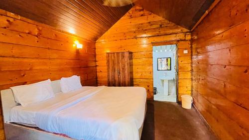 Photo #2 of Sameer beachfront Cottages in Canacona, India