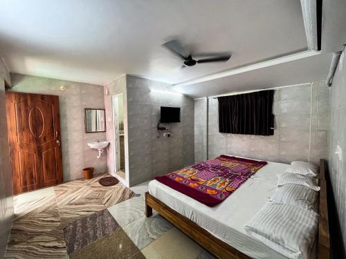 Photo #2 of ROYAL GRAND RESIDENCY near Paradise Beach in Puducherry, India