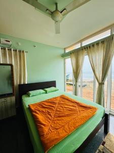 Photo #4 of Livin Gokarna Beach Stay in Dubbansasi, India