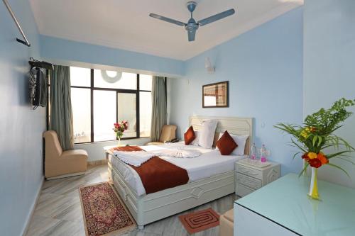 Photo #2 of Hotel Niladri in Puri, India
