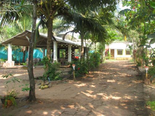 Photo #3 of ADITYA BEACH RESORT in Malvan, India