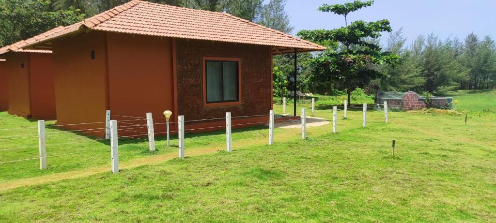 Photo of 5 Mile Beach Resort in Kumta, India