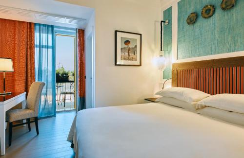 Photo #2 of Boutique Hotel Esplanade in Laura, Italy