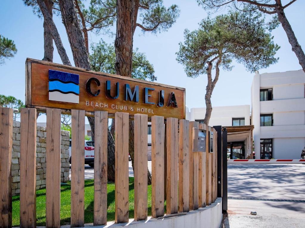 Photo of Cumeja Beach Club & Hotel in Baia Felice, Italy