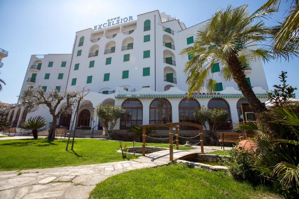 Photo of Grand Hotel Excelsior in San Benedetto del Tronto, Italy
