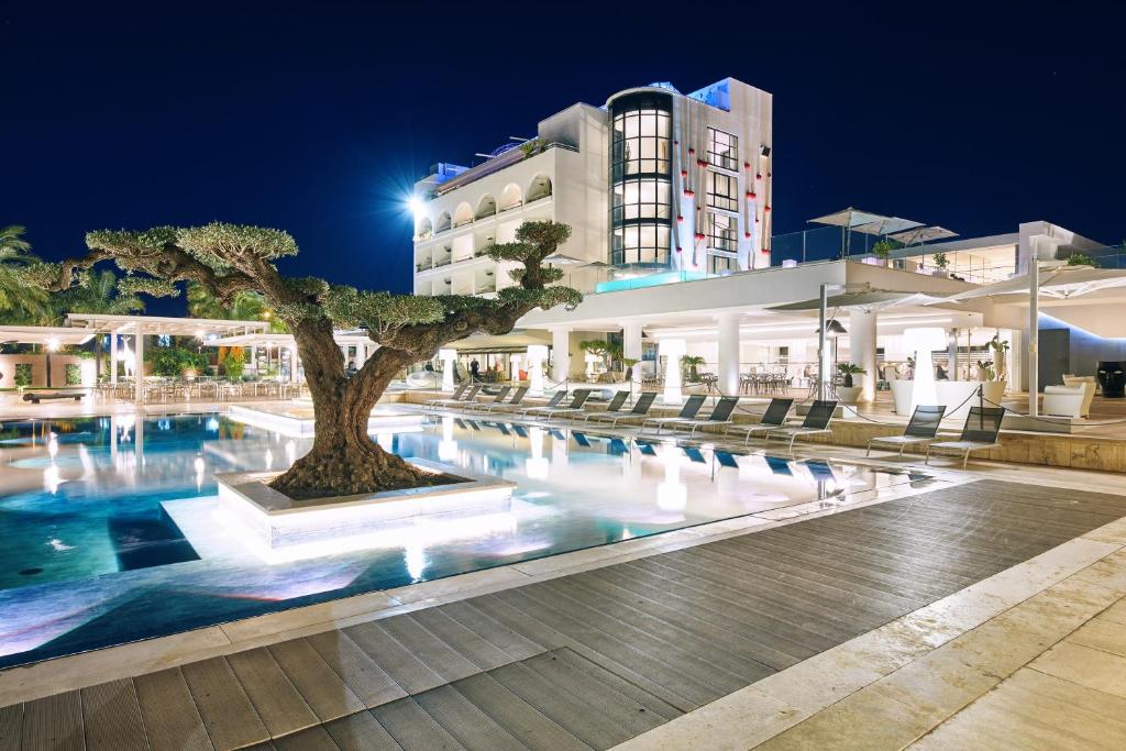 Photo of Mec Paestum Hotel in Licinella Torre di Paestum, Italy