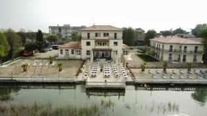 Photo #5 of Hotel Villa Trieste in Sirmione, Italy