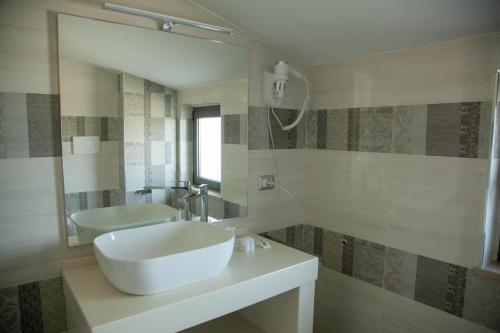Photo #3 of Hotel Dolce Stella in Torre Melissa, Italy