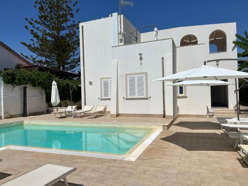 Photo #3 of Archiammare Sea in San Lorenzo, Italy