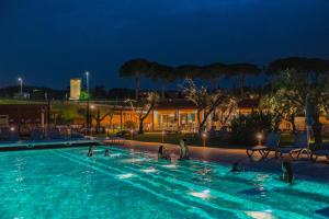 Photo #4 of Camping Village Riva Blu in Padenghe Sul Garda, Italy