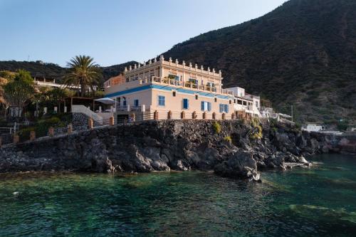 Photo #3 of Hotel L'Ariana ISOLE EOLIE - UNA Esperienze in Rinella, Italy