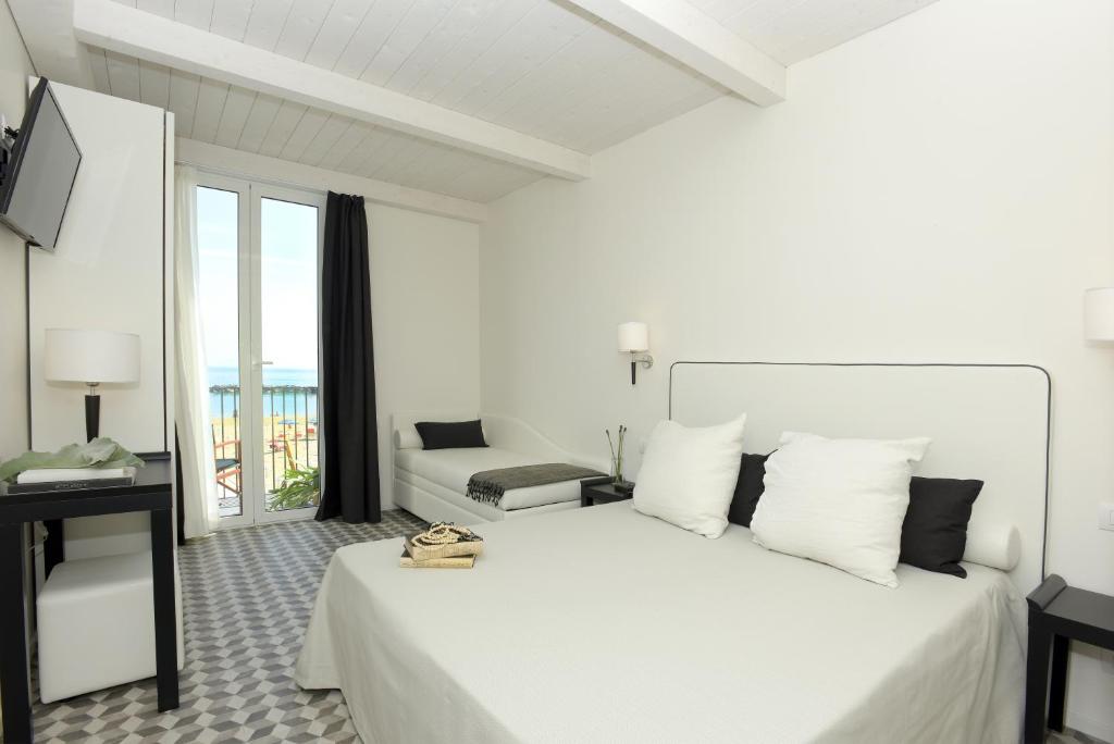 Photo of Hotel Capanni in Bellaria Igea Marina, Italy