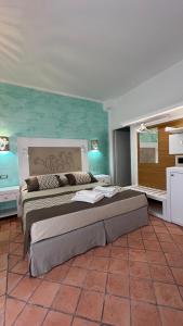 Photo #5 of Rooms Apartaments Santa Teresa in Capo Testa, Italy