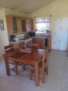 Photo #5 of Cheerful 2-Bedroom Home in Falmouth Garden in Falmouth, Jamaica