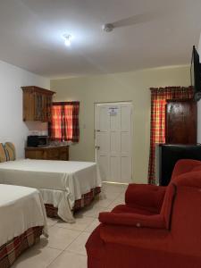 Photo #4 of Comfy Stay in Jamaica -Enjoy 7 Miles of White Sand Beach! villa in Negril, Jamaica