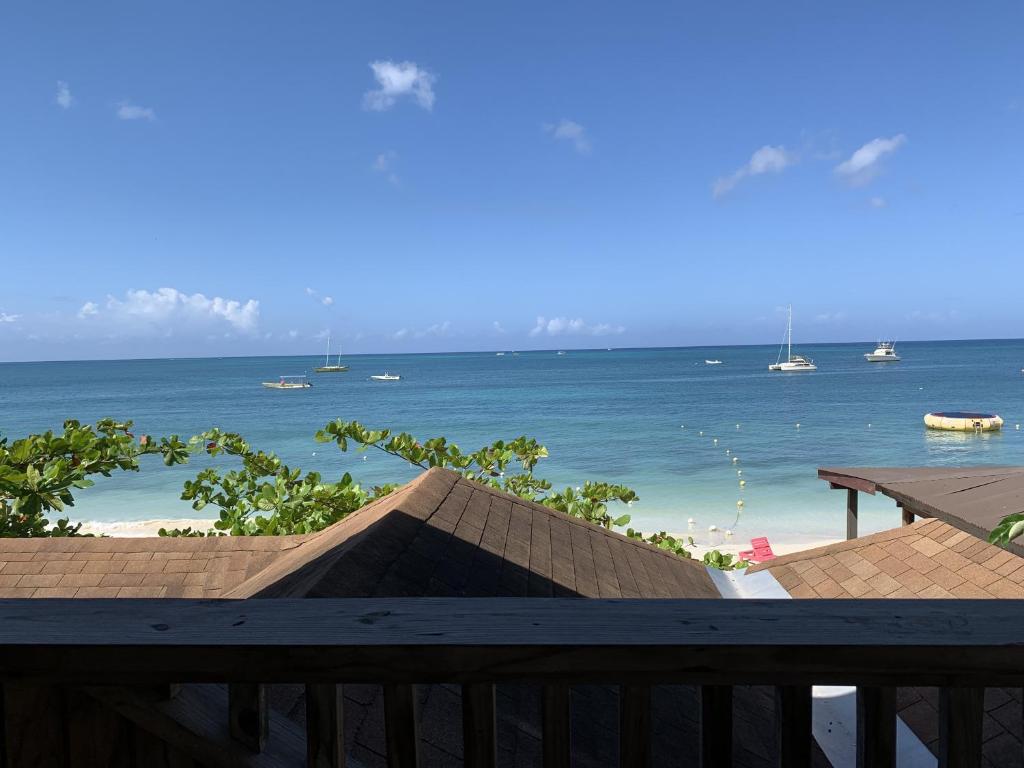 Photo #1 of Family Comfort in Jamaica - Enjoy 7 miles of White Sand Beach! villa in Negril, Jamaica