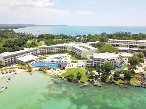 Photo #3 of Royalton Negril, An Autograph Collection All-Inclusive Resort in Negril, Jamaica