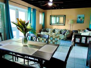 Photo #5 of Seaside 2 Bedroom Oasis at 7 Miles Beach, Negril, Point Village in Negril, Jamaica