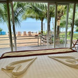 Photo #4 of Naroth Beach Bungalow in ក្រុងព្រះសីហនុ, Cambodia