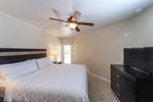 Photo #6 of Holiday Inn Resort Grand Cayman by IHG in George Town, Cayman Islands