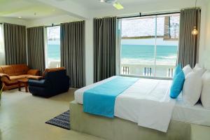 Photo #3 of Cocos in MIDIGAMA, Sri Lanka