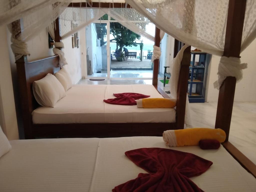 Photo of Sea Crest Beach Villa in Ambalangoda, Sri Lanka