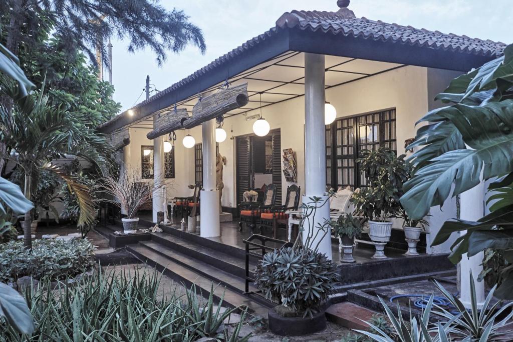 Photo #1 of The Icebear Guesthouse in Negombo, Sri Lanka
