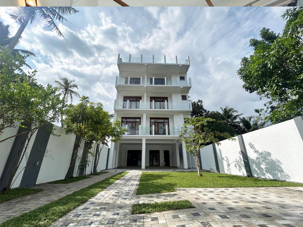 Photo #1 of O2 Luxe Living - Private Apartments in Weligama, Sri Lanka