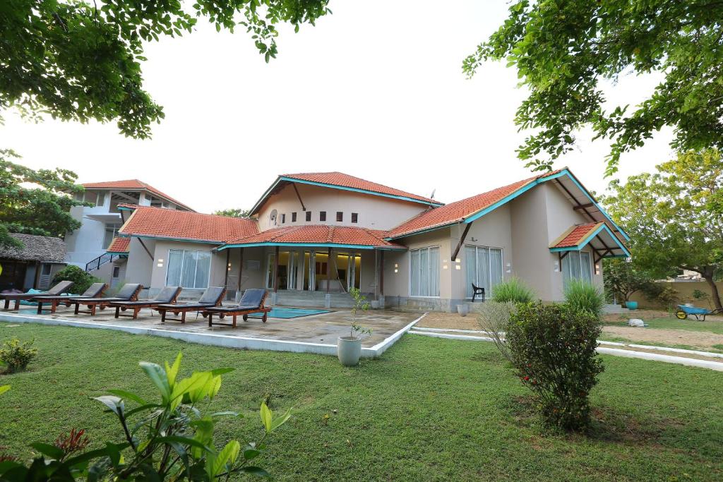 Photo of The Beach house by Kay Jay Hotels in Kalkudah, Sri Lanka
