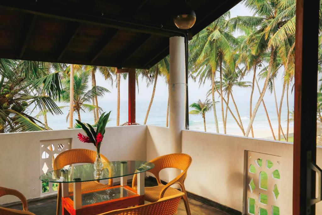Photo #1 of Paradise Beach House - 3 Bedrooms Apartment in Habaraduwa in Matara, Sri Lanka
