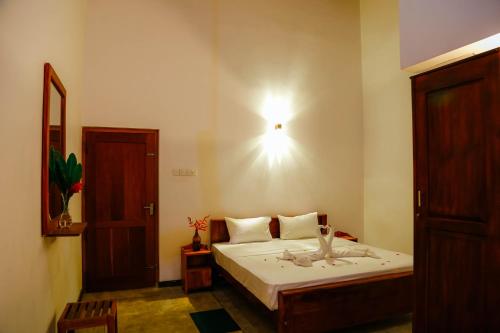 Photo #2 of Paradise Beach House - 3 Bedrooms Apartment in Habaraduwa in Matara, Sri Lanka
