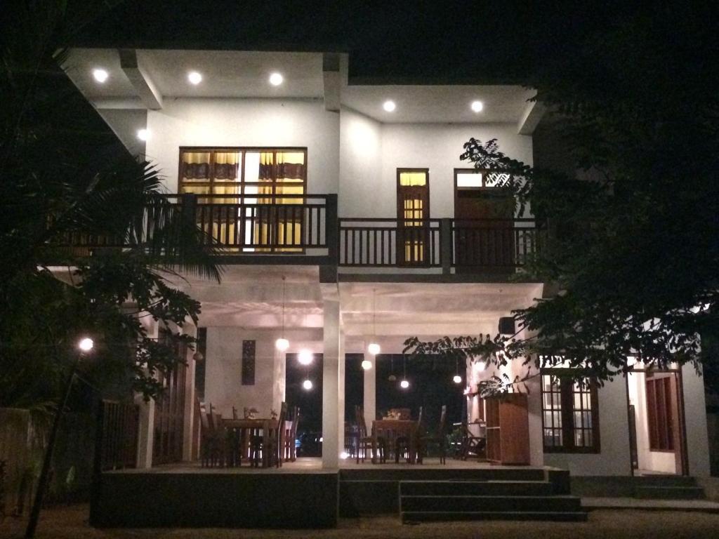 Photo #1 of Beach House Habaraduwa in Habaraduwa, Sri Lanka