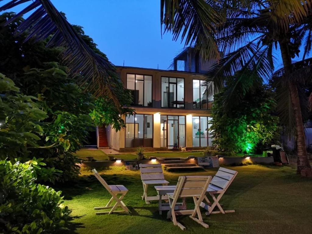 Photo of Ocean Breeze Villa in Boossa, Sri Lanka