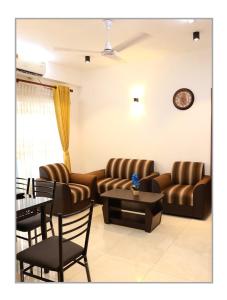 Photo #4 of Two Bed Roomed, Fully Furnished & Air Conditioned Apartment with Sea View for Rent at Beach Road, Mount Lavinia in Dehiwala Mount Lavinia, Sri Lanka