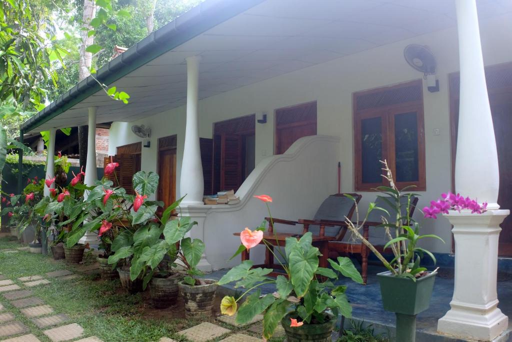 Photo #1 of Sansala Guesthouse & Restaurant in Tangalle, Sri Lanka