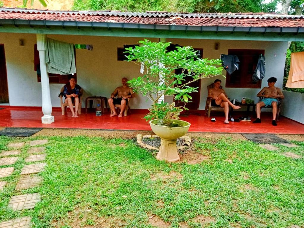 Photo #1 of Arachchi Guest House in Mirissa, Sri Lanka