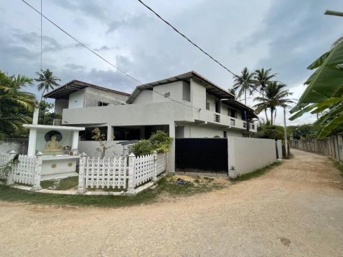 Photo #2 of HAWARA CoLiving Midigama in Midigama, Sri Lanka