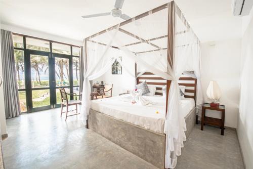 Photo #2 of Villa Nilnara in Ahungalla, Sri Lanka