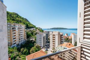 Photo #6 of Aura Tower Aparments by In Property in Budva, Montenegro