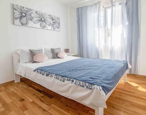 Photo #2 of Krasici Suntime apartment in Ulcinj, Montenegro