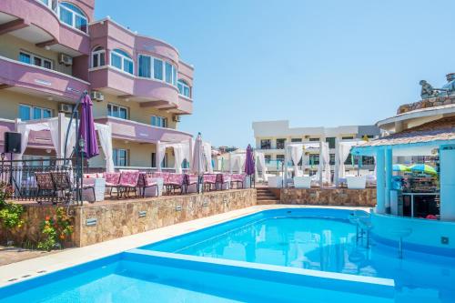 Photo #3 of Accommodation Royal Azur in Dobra Voda, Montenegro