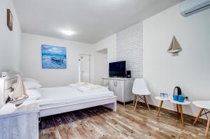 Photo #4 of Hotel Sara in Dobrota, Montenegro